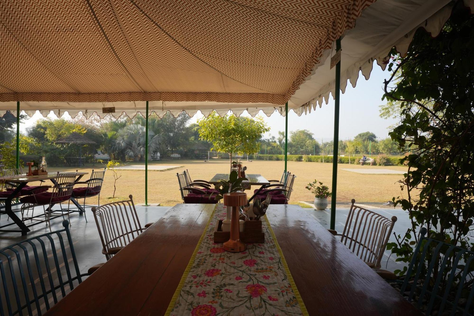 Astroport Sariska Treetop By Eight Continents Tehla Buitenkant foto